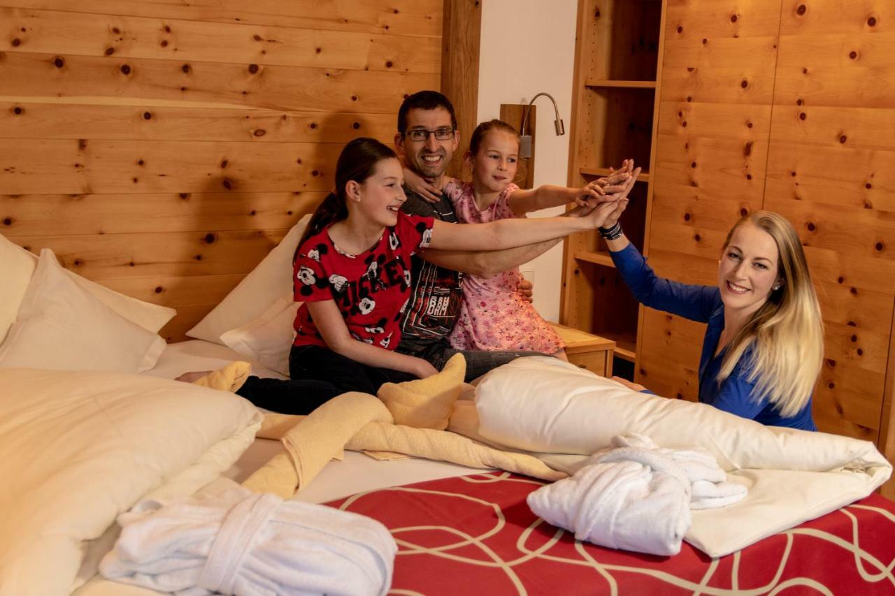 Sport Und Familienhotel Klausen Kirchberg in Tirol Exterior foto